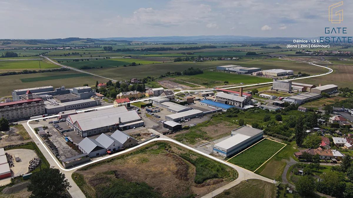 Prodej komerčního pozemku 2397 m²